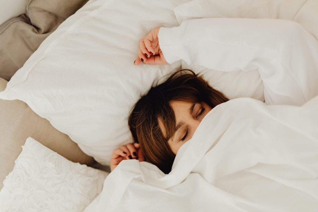 Prioritizing sleep as part of your daily self-care routine is important — use CBN to get a good night of sleep. 