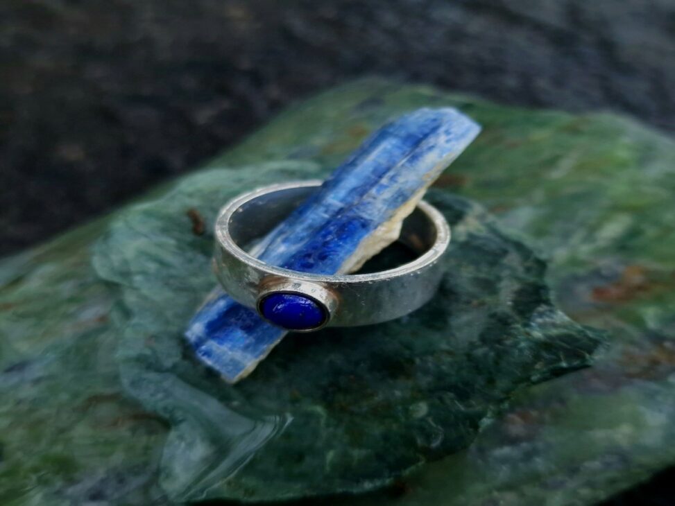 Lapis Lazuli is one of the best healing crystals to have 